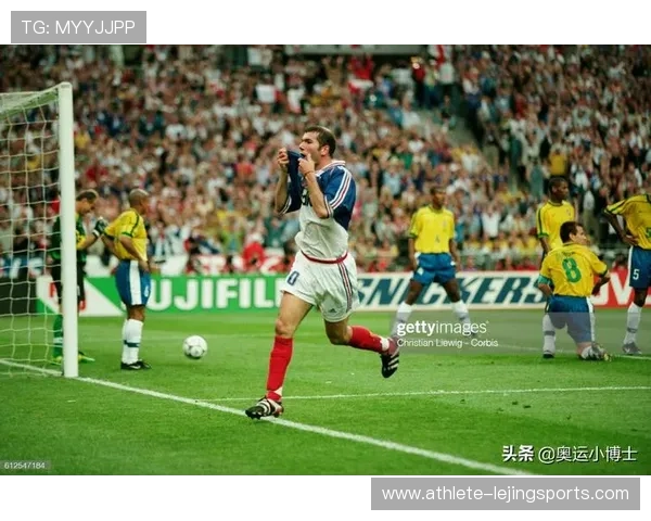 足球黄金时代的球星云集谁是那个时代的传奇人物